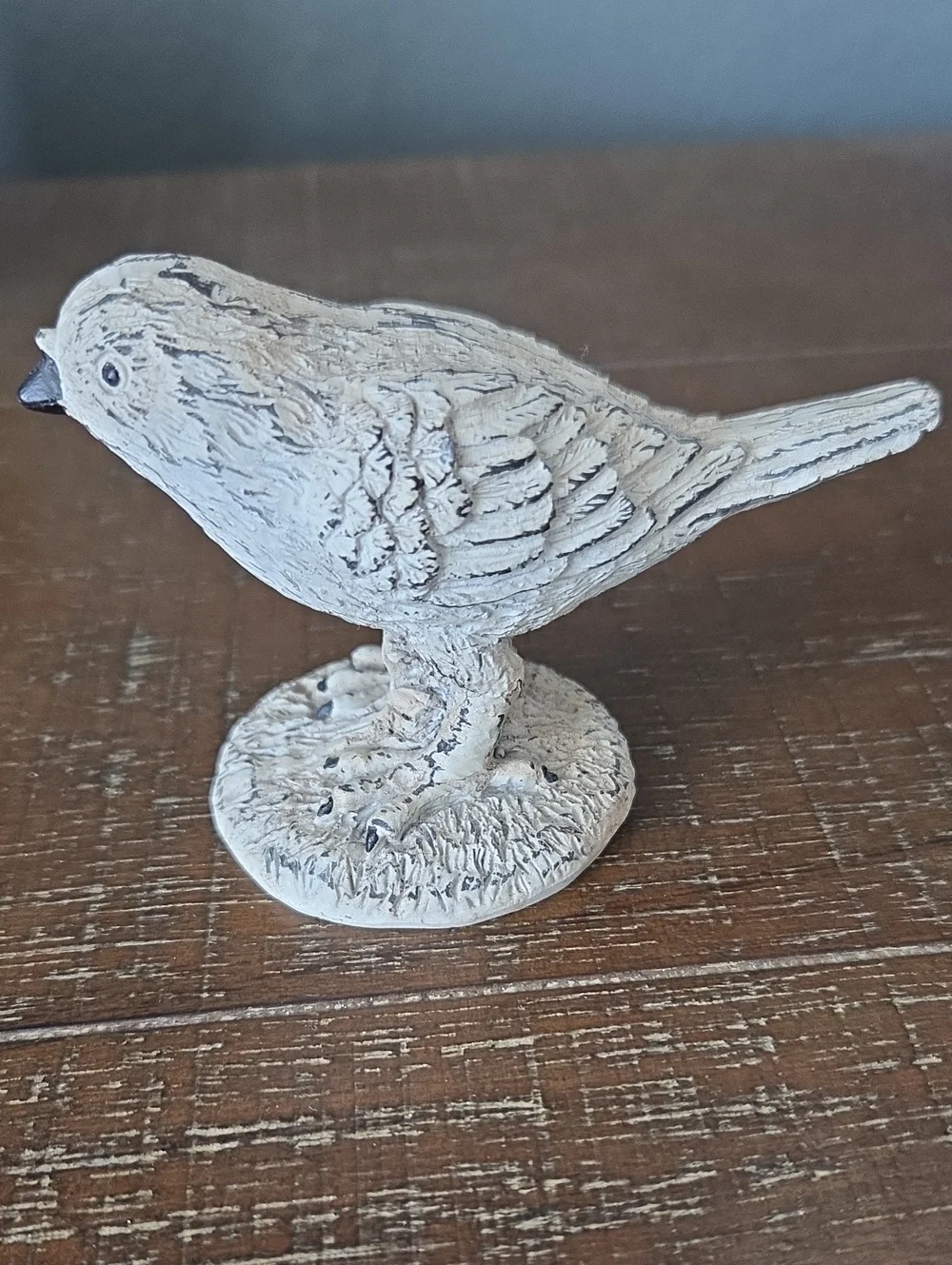 Rustic Shabby Chic White & Cream Bird Figurines Farmhouse Cottage Decor Set of 2